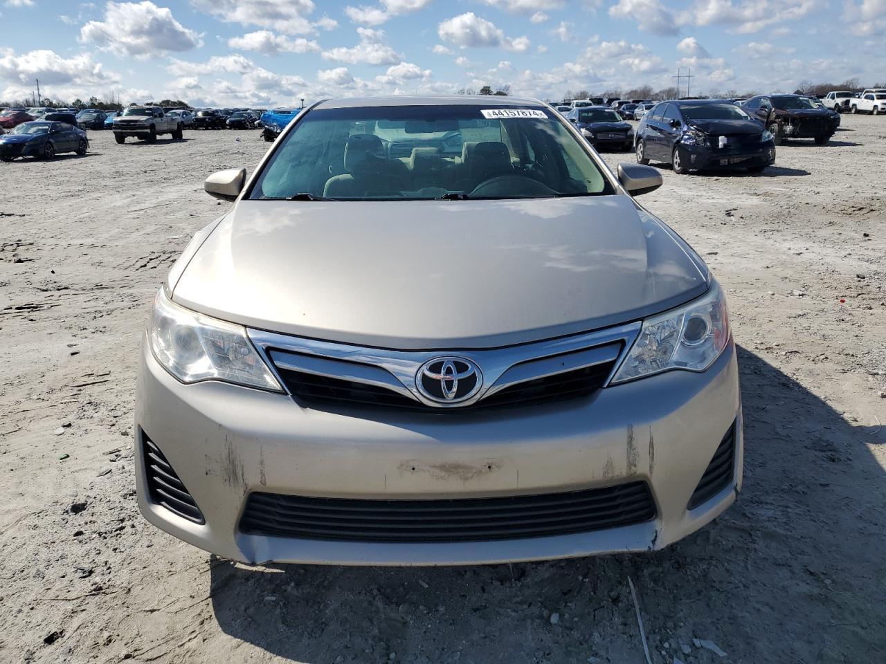 2014 TOYOTA CAMRY L - Фото 5