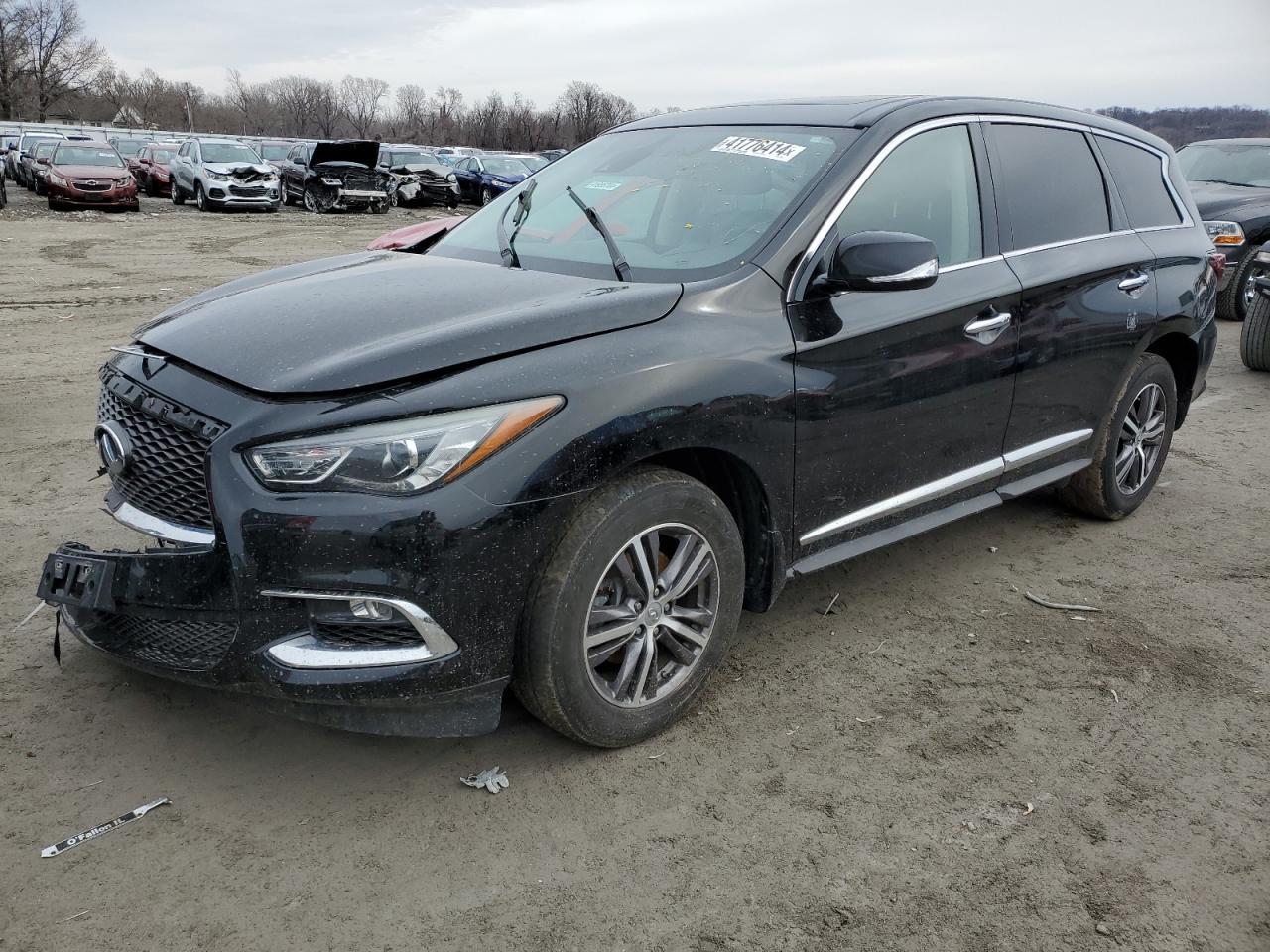 2019 INFINITI QX60 LUXE