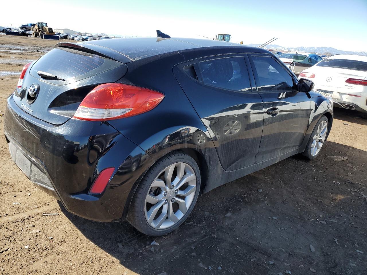 2013 HYUNDAI VELOSTER - Фото 3