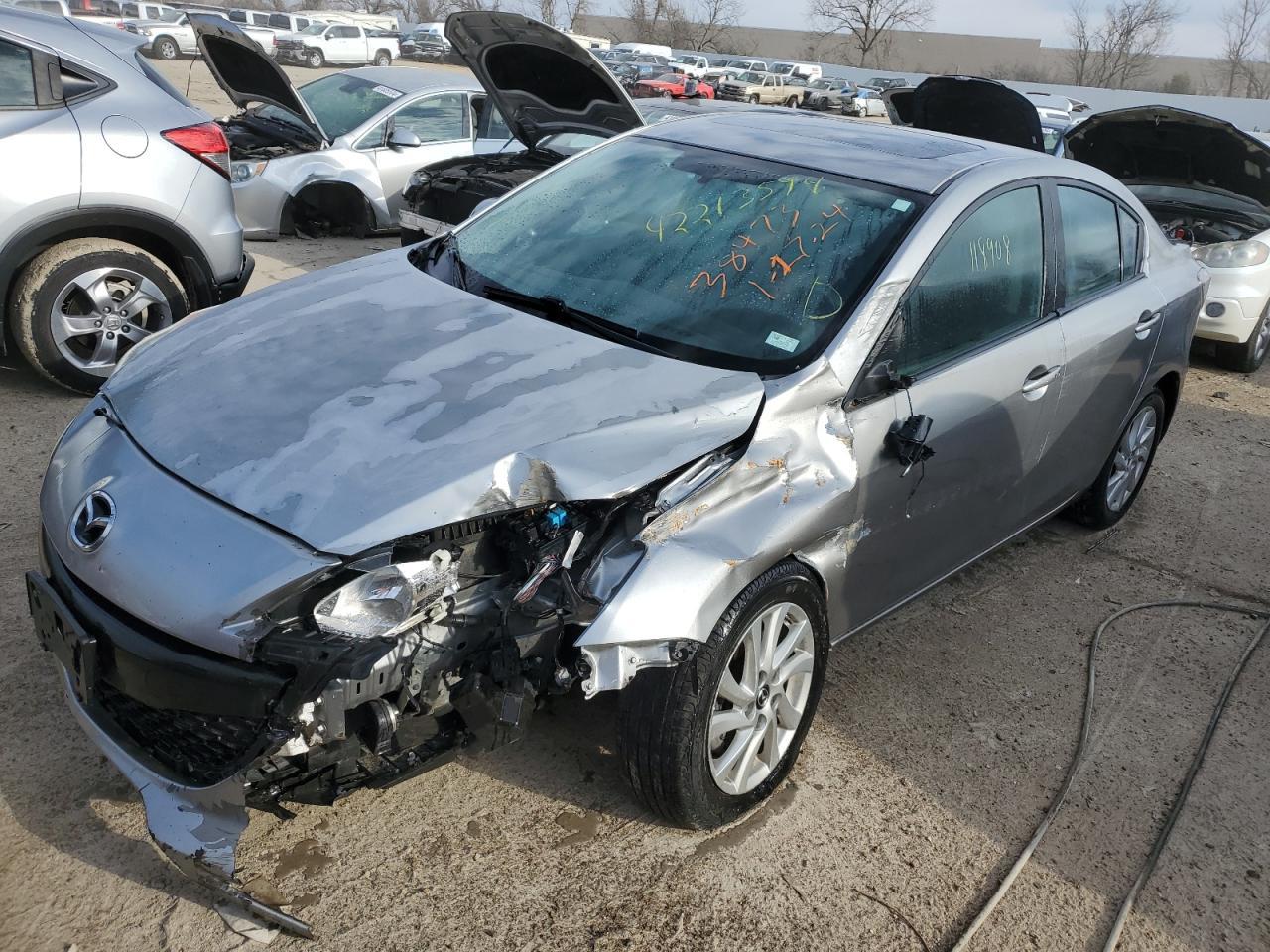 2013 MAZDA 3 I