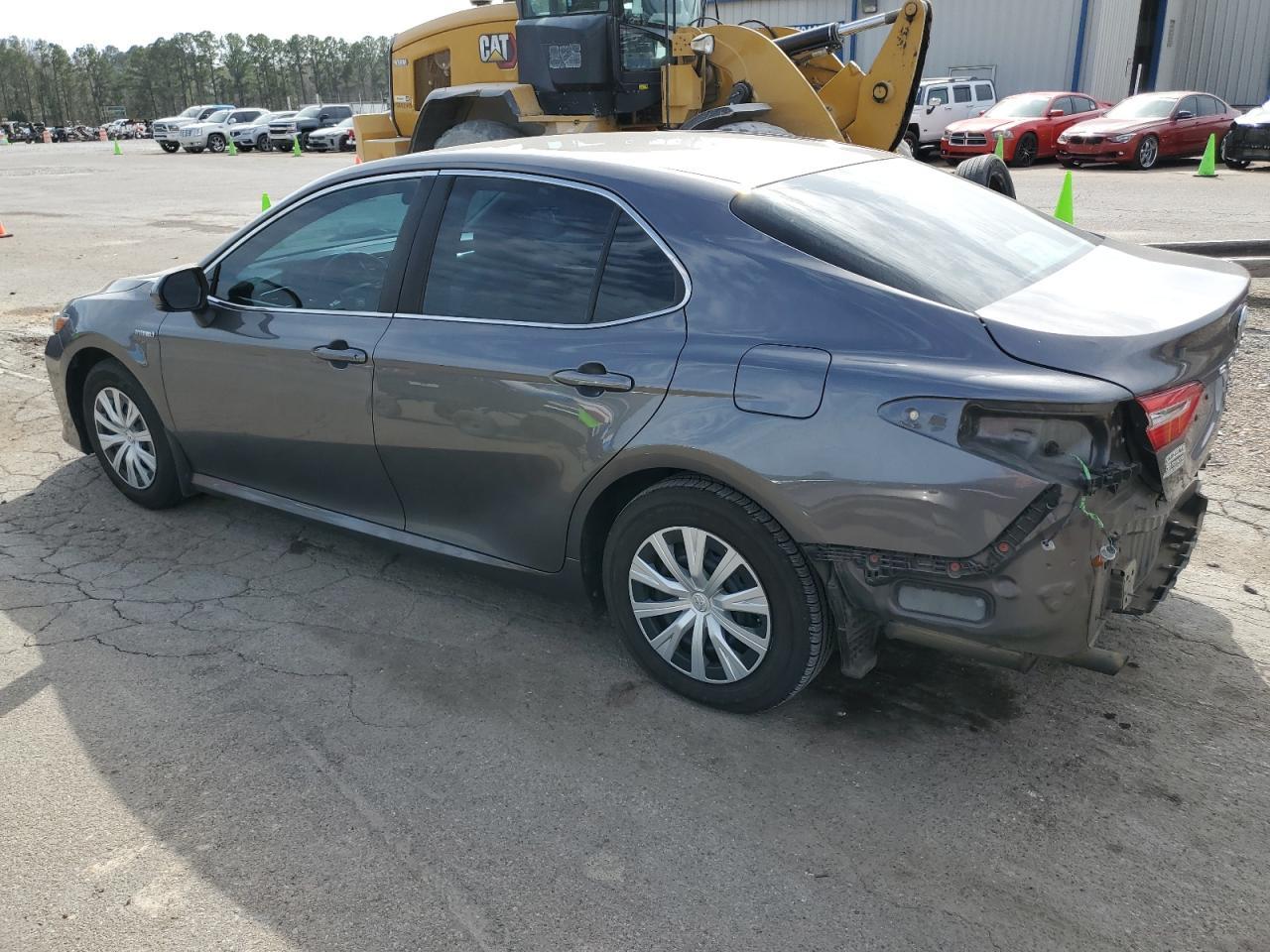 2018 TOYOTA CAMRY LE - Image 2