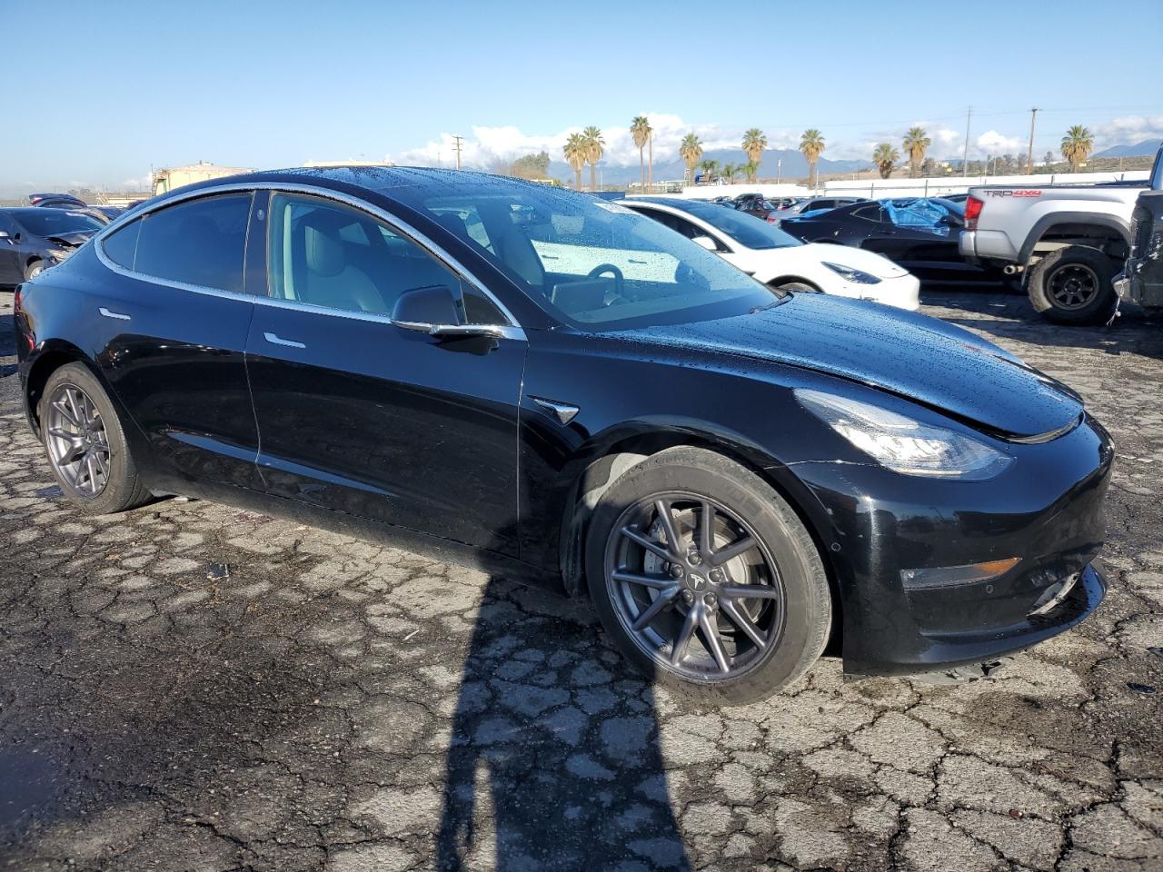 2019 TESLA MODEL 3 - Image 4