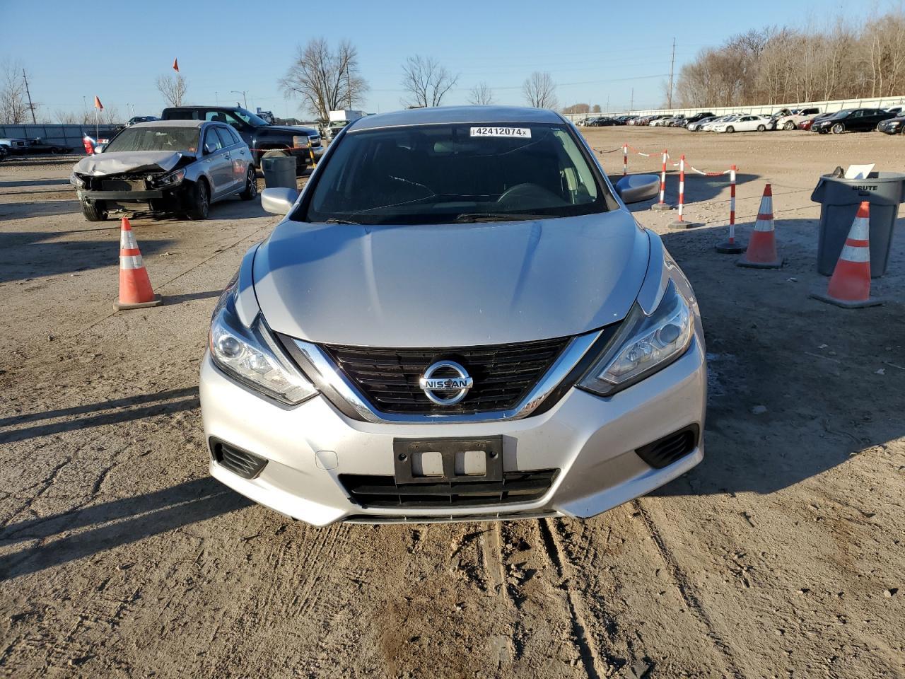 2016 NISSAN ALTIMA 2.5 - Фото 5