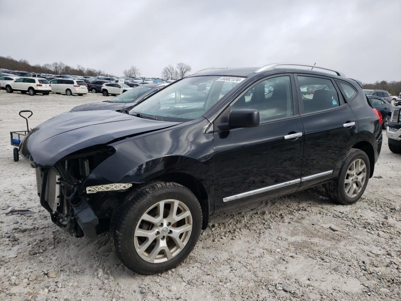 2015 NISSAN ROGUE SELE