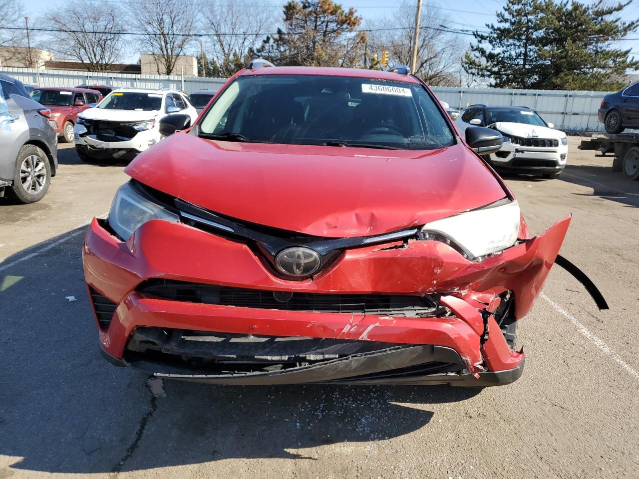 2017 TOYOTA RAV4 LE - Image 5