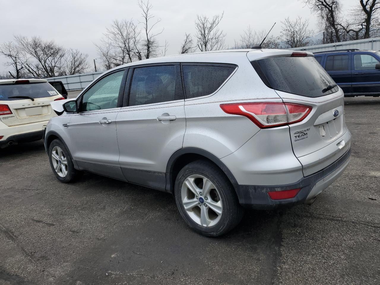 2015 FORD ESCAPE SE - Image 2