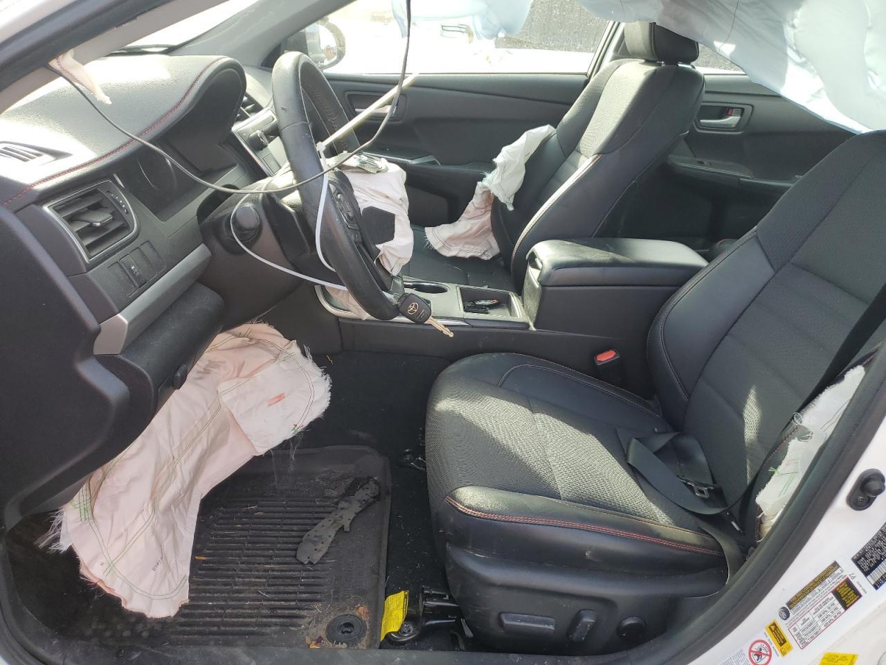2017 TOYOTA CAMRY LE - Image 7