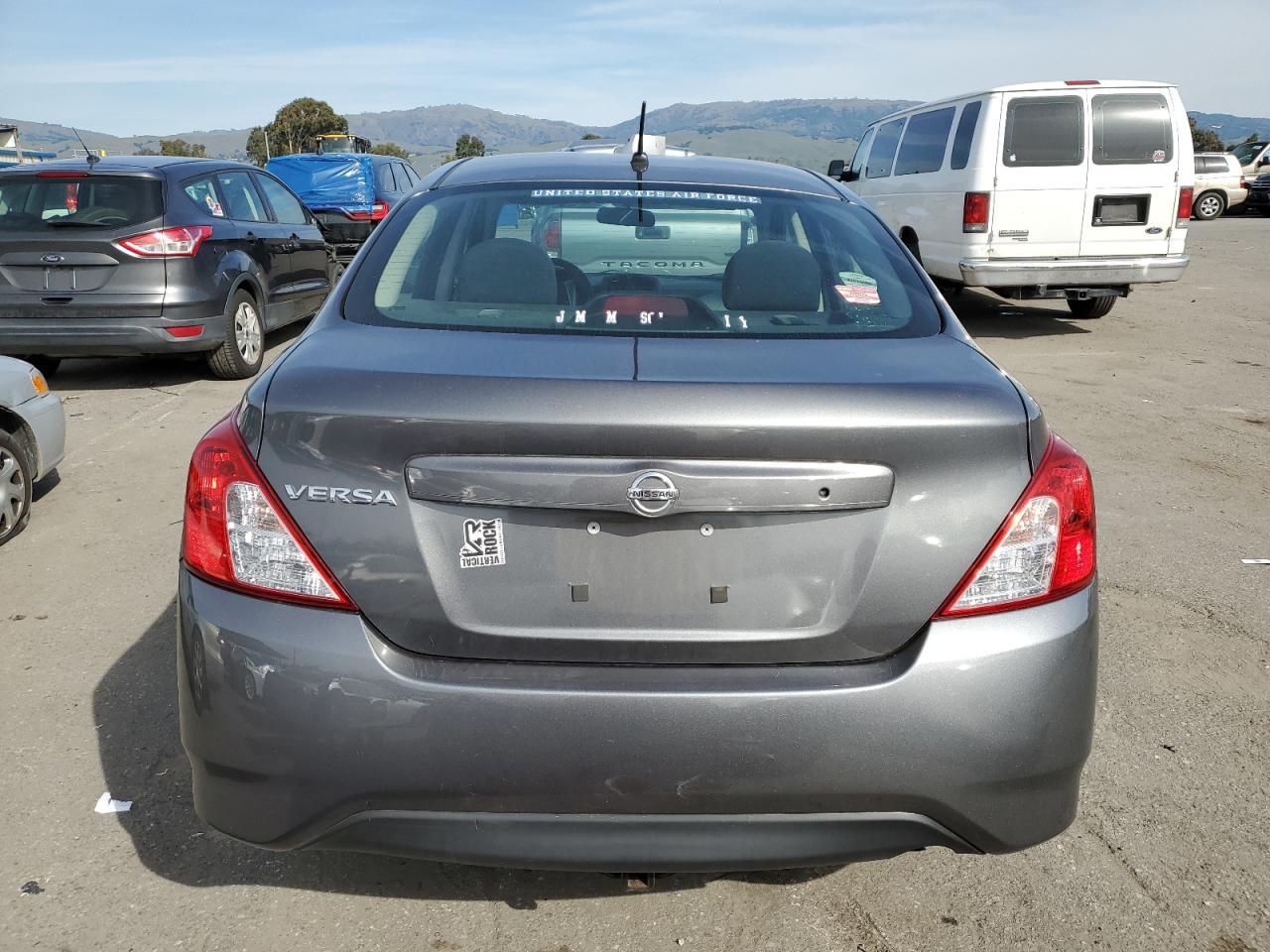 2016 NISSAN VERSA S - Фото 6
