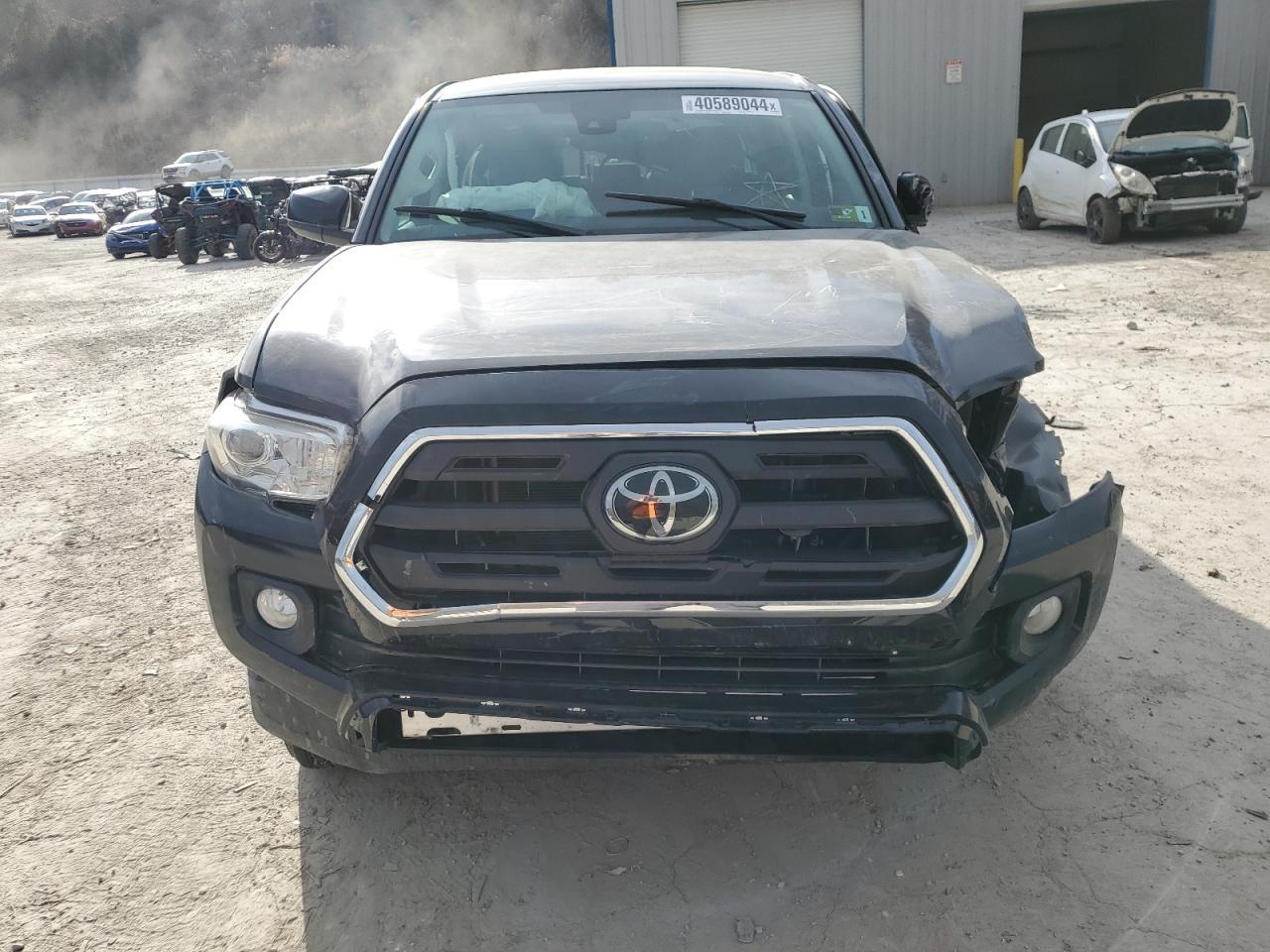 2019 TOYOTA TACOMA DOU - Фото 5