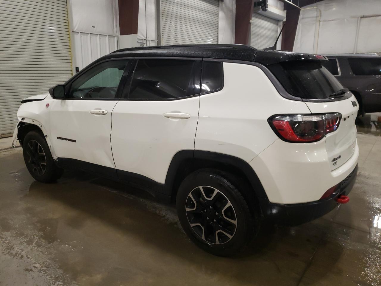 2021 JEEP COMPASS TR - Фото 2
