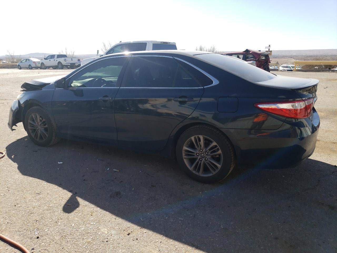 2017 TOYOTA CAMRY LE - Фото 2