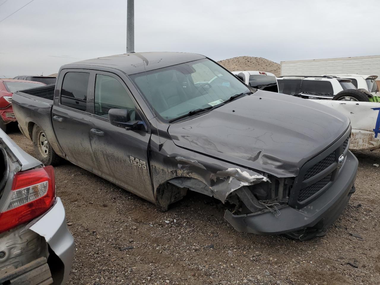 2017 RAM 1500 ST - Image 4