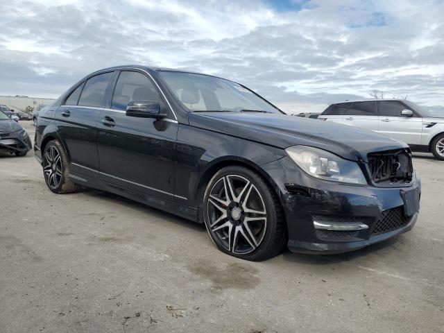 2013 Mercedes-Benz C 300 4Matic - Фото 4