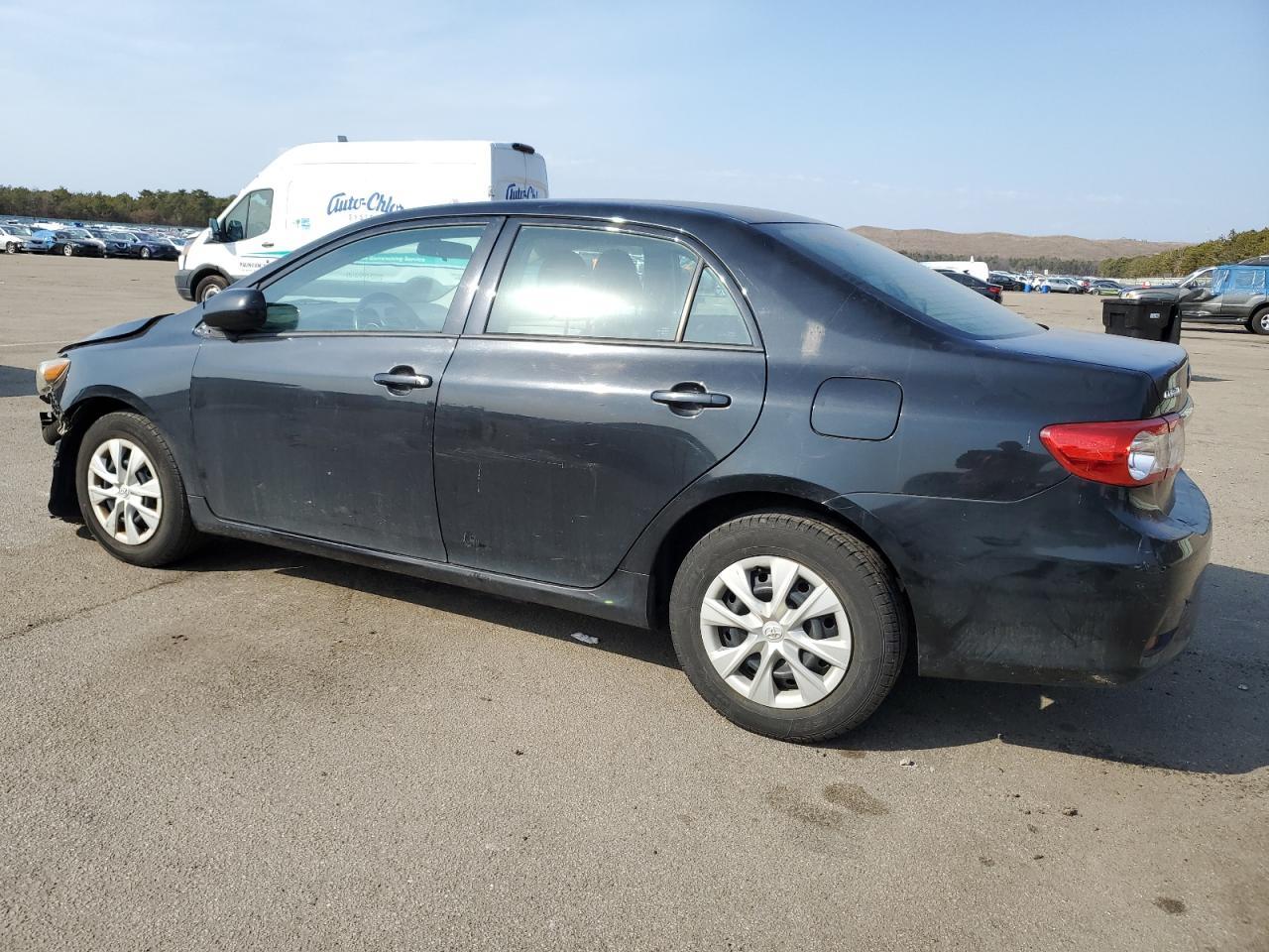 2013 TOYOTA COROLLA BA - Фото 2