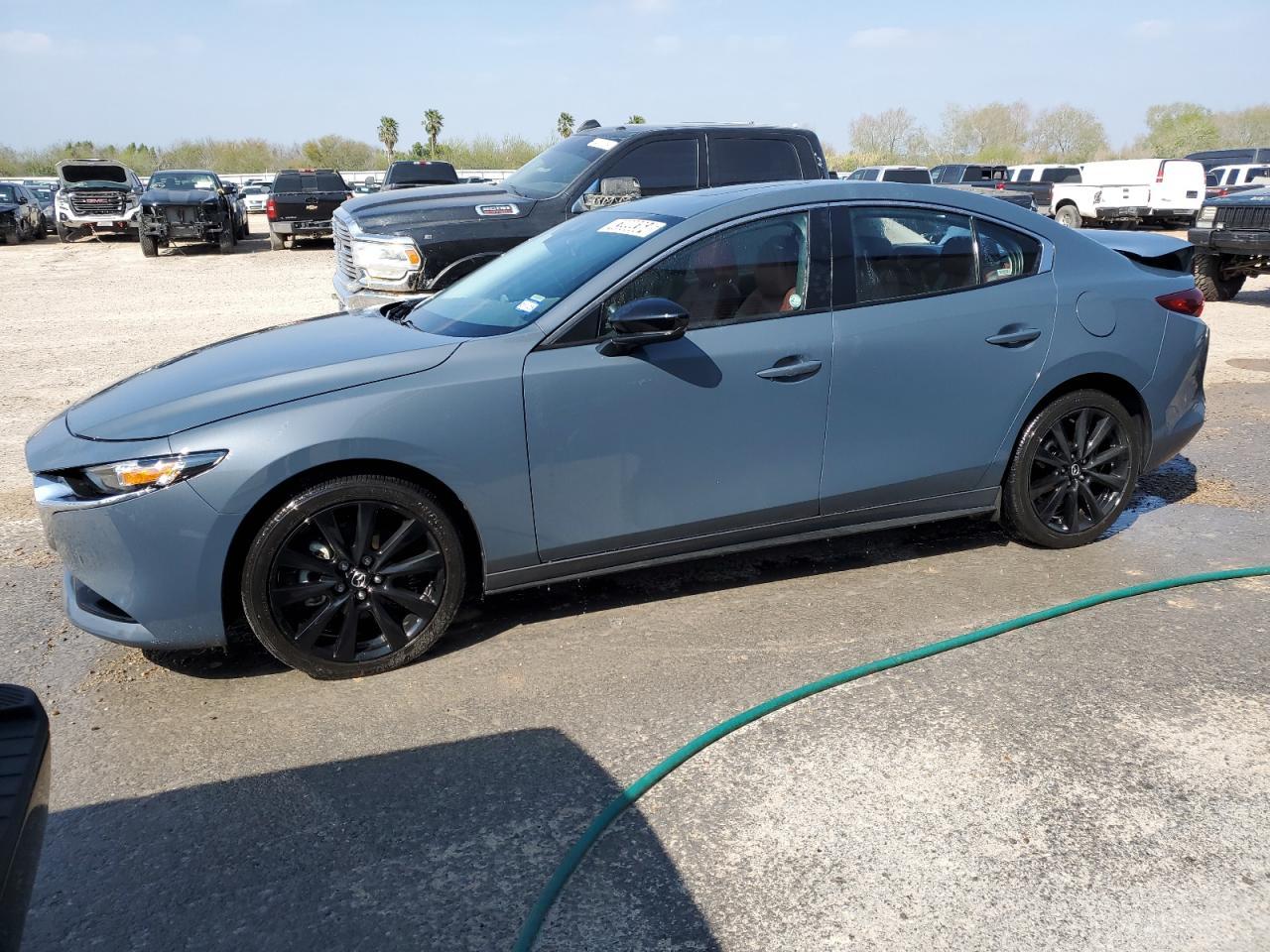2023 MAZDA 3 PREFERRE