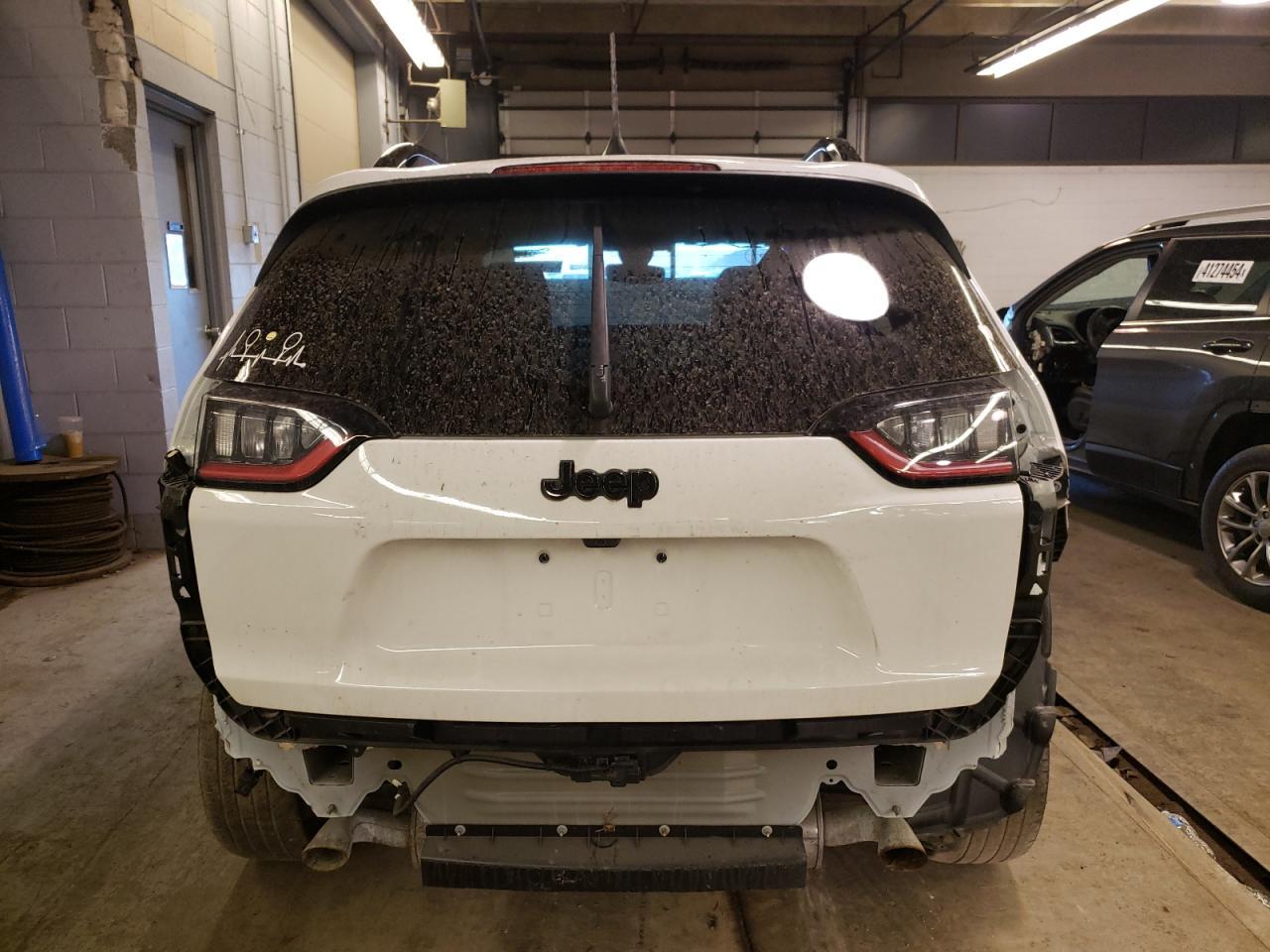 2019 JEEP CHEROKEE L - Image 6