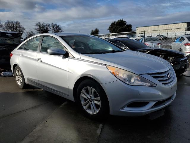 2013 Hyundai Sonata Gls - Image 4