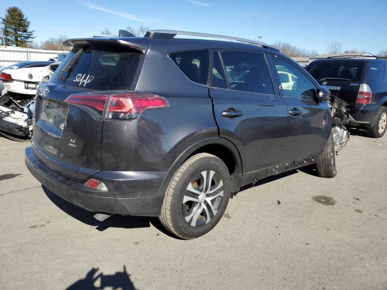 2016 TOYOTA RAV4 LE - Фото 3