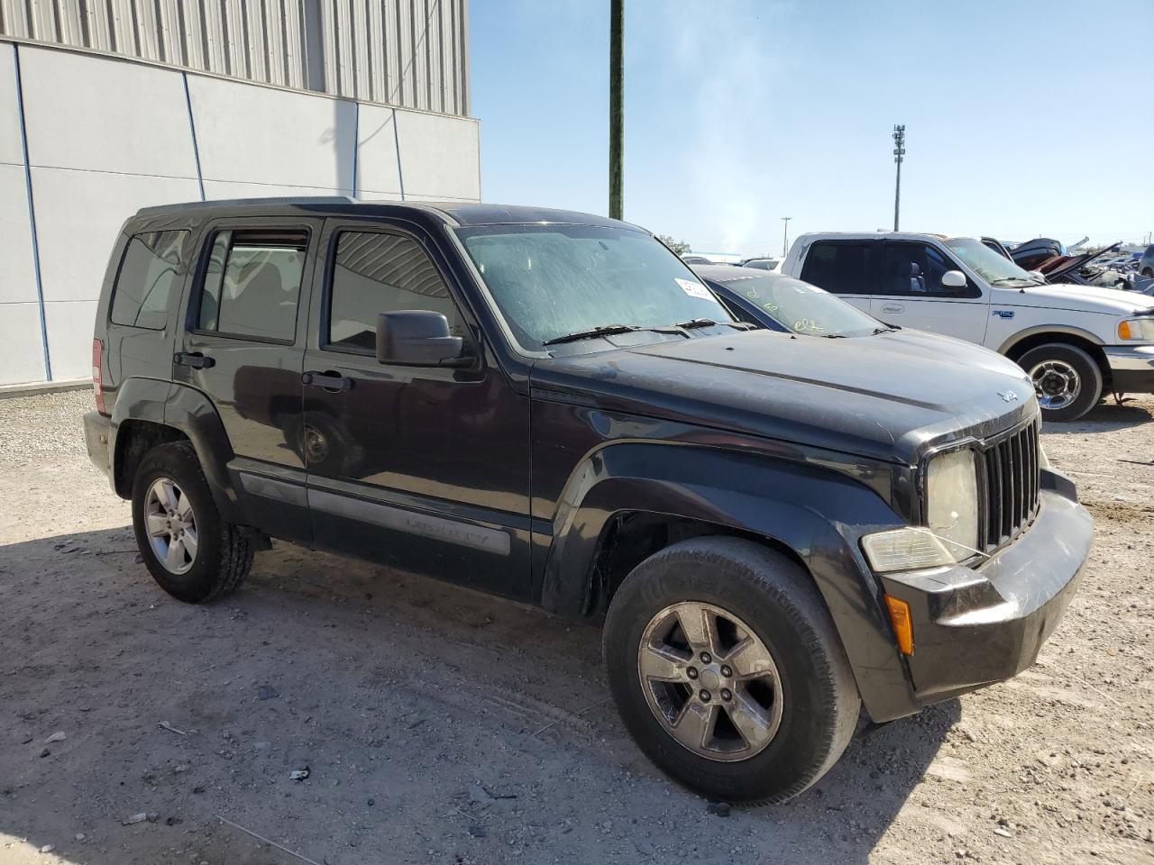 2011 JEEP LIBERTY SP - Фото 4