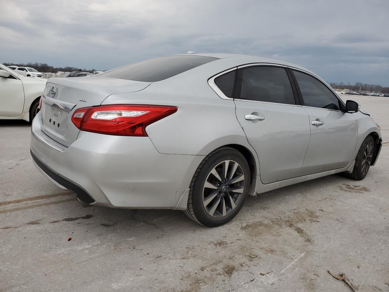 2016 NISSAN ALTIMA 2.5 - Image 3