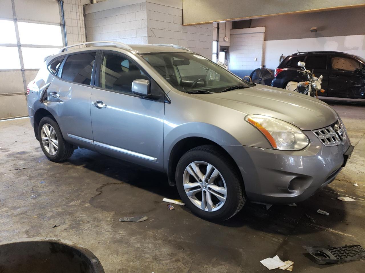 2013 NISSAN ROGUE S - Фото 4
