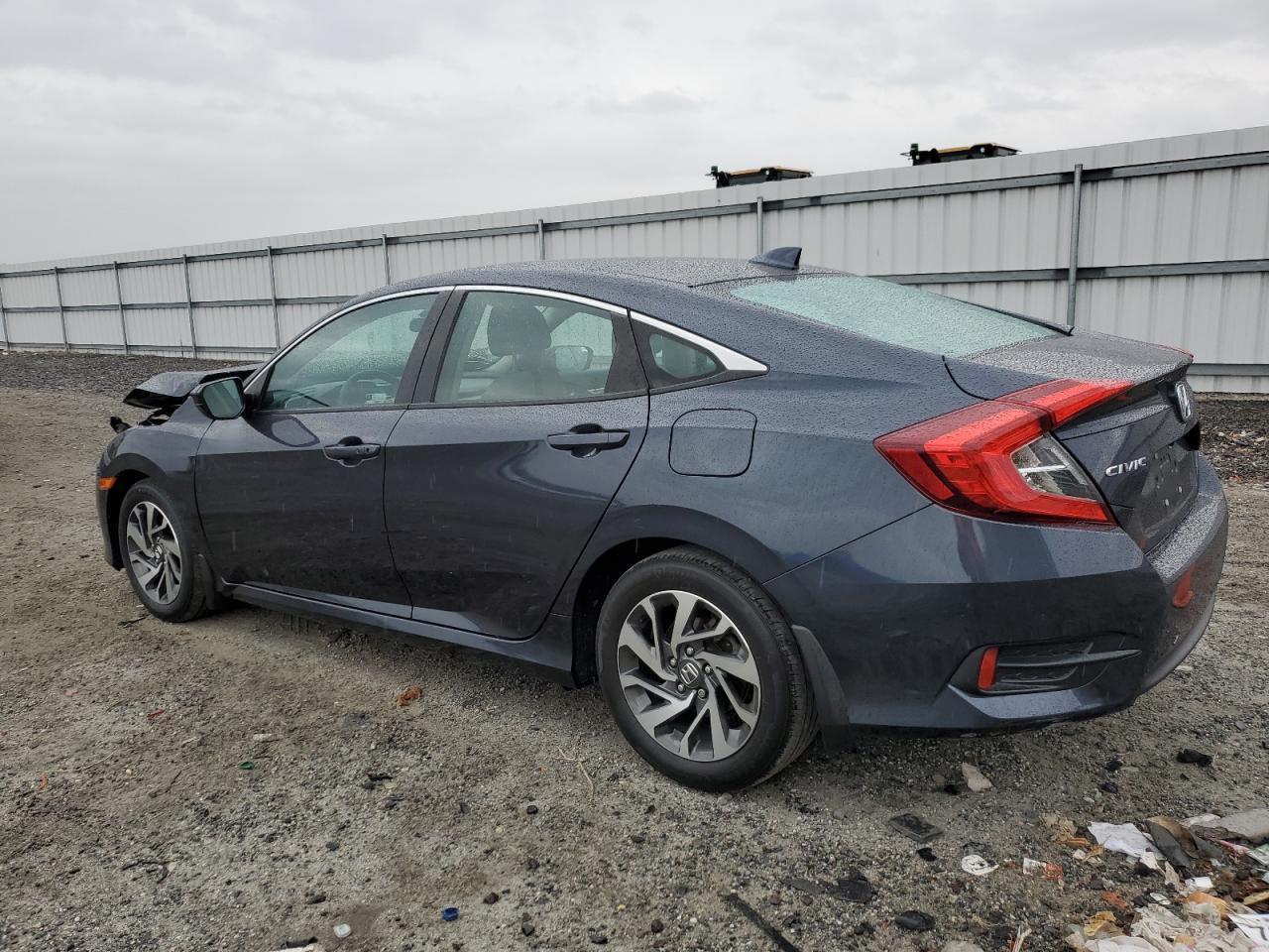 2018 HONDA CIVIC EX - Image 2
