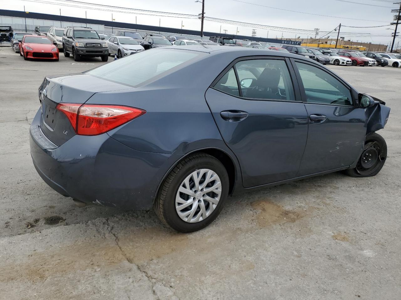 2018 TOYOTA COROLLA L - Image 3
