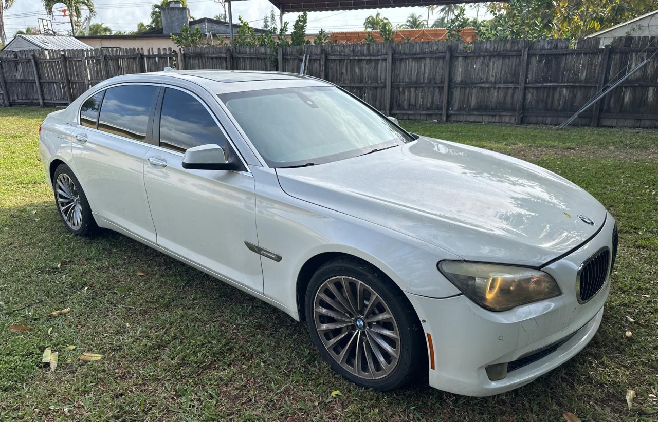 2011 BMW 750 LI car image