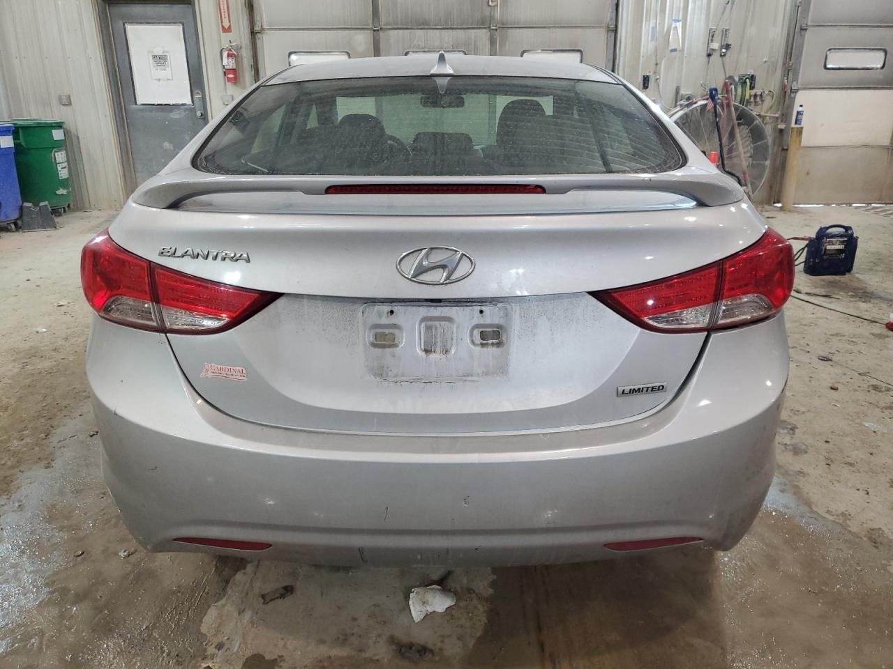 2013 HYUNDAI ELANTRA GL - Image 6