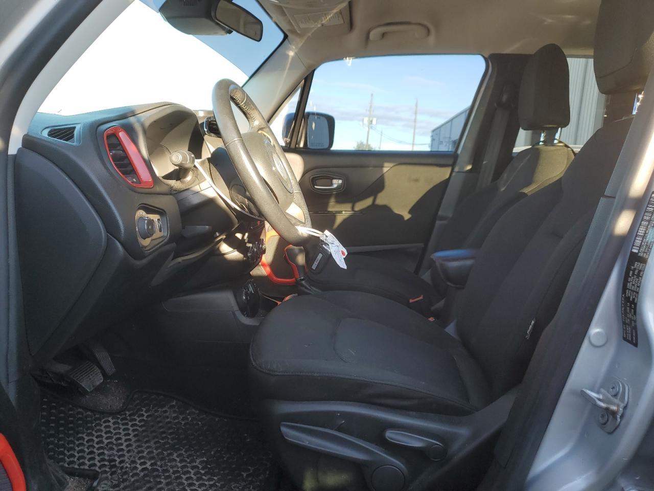 2017 JEEP RENEGADE L - Фото 7