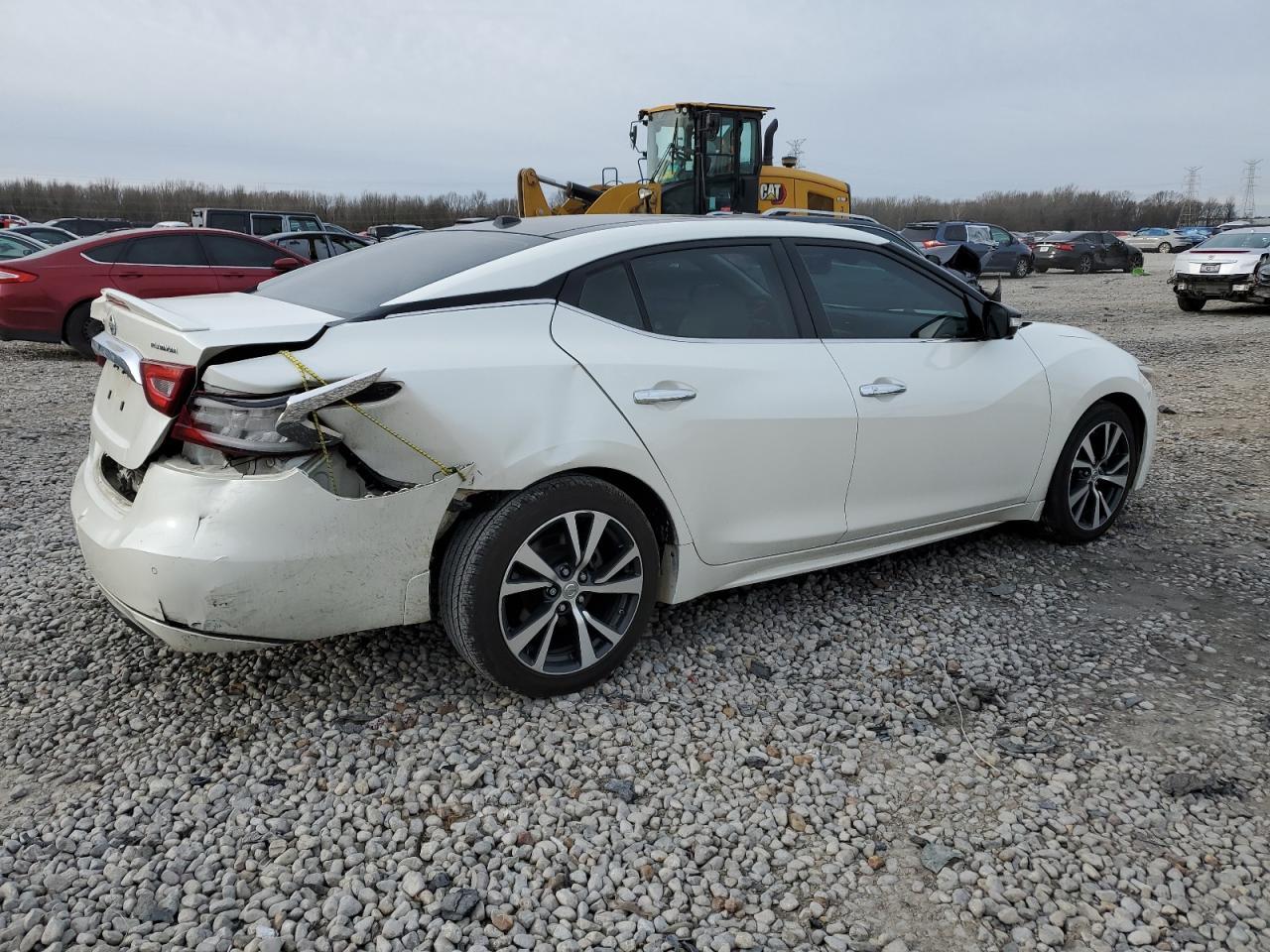 2016 NISSAN MAXIMA 3.5 - Фото 3