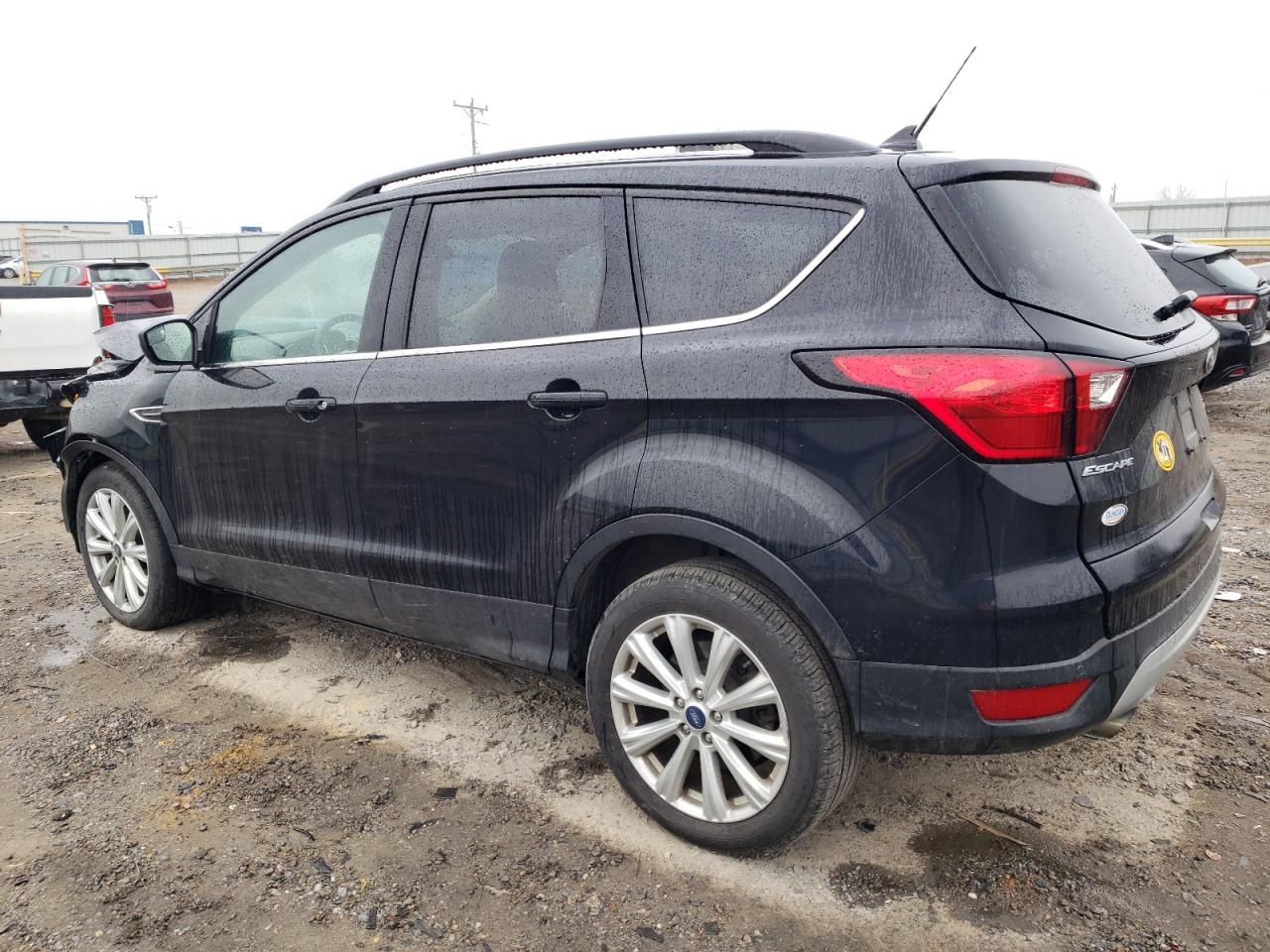 2019 FORD ESCAPE SEL - Image 2