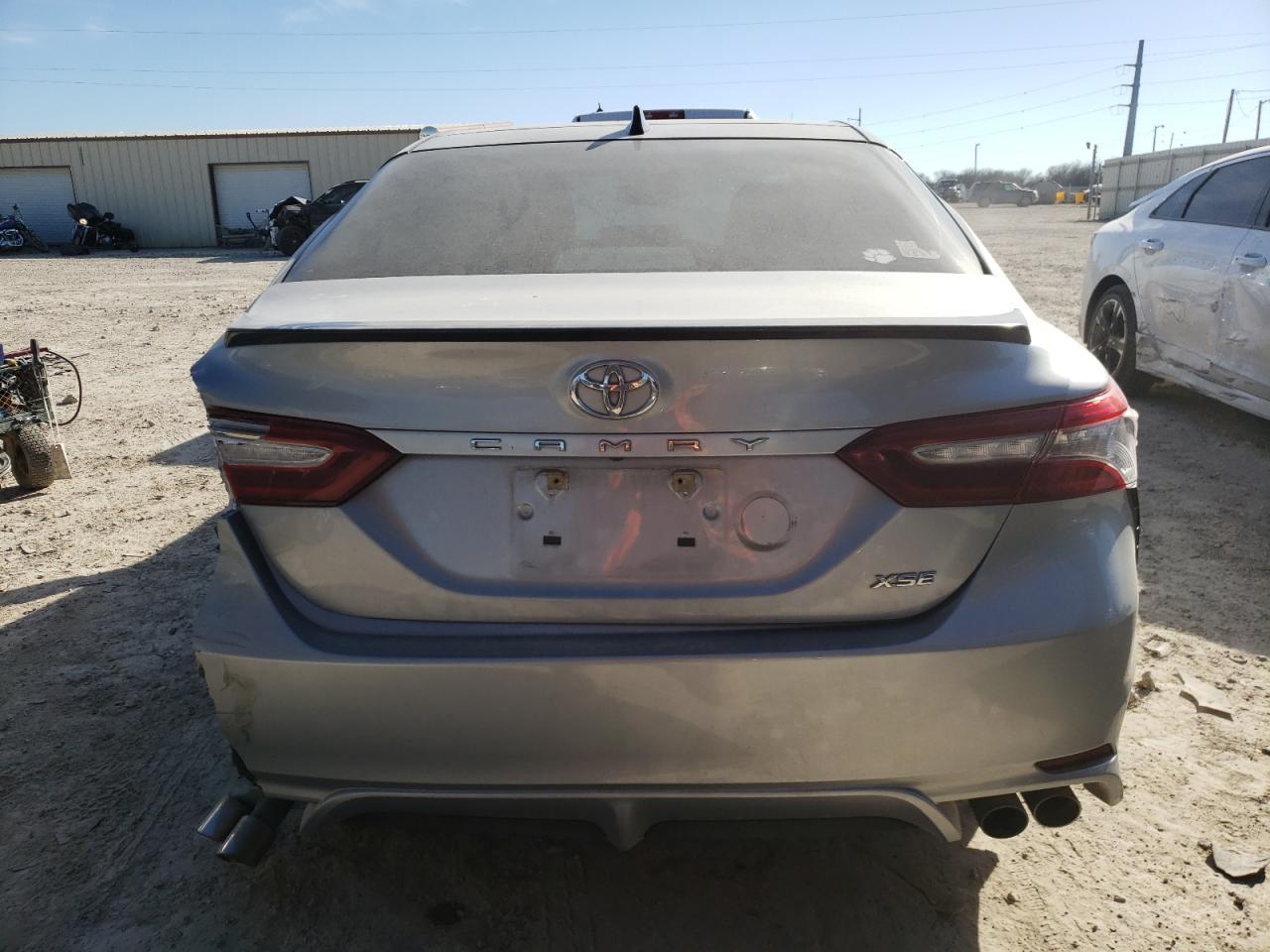 2019 TOYOTA CAMRY XSE - Image 6