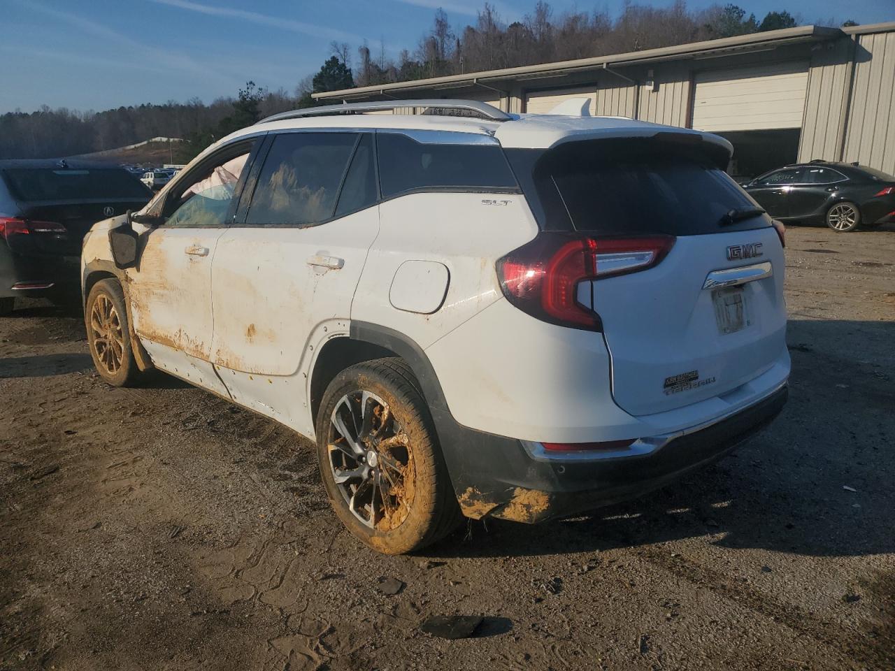 2023 GMC TERRAIN SL - Фото 2