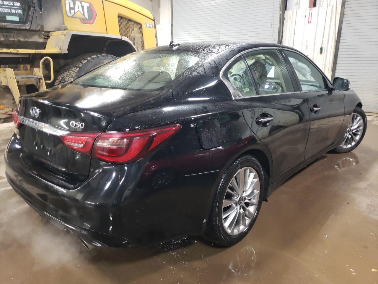 2019 INFINITI Q50 LUXE - Фото 3
