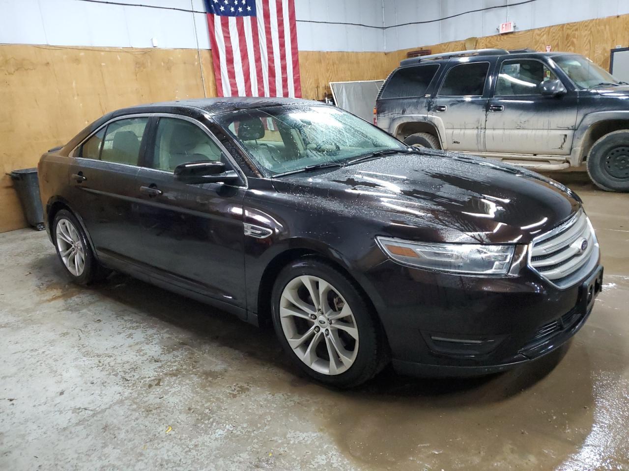 2013 FORD TAURUS SEL - Фото 4