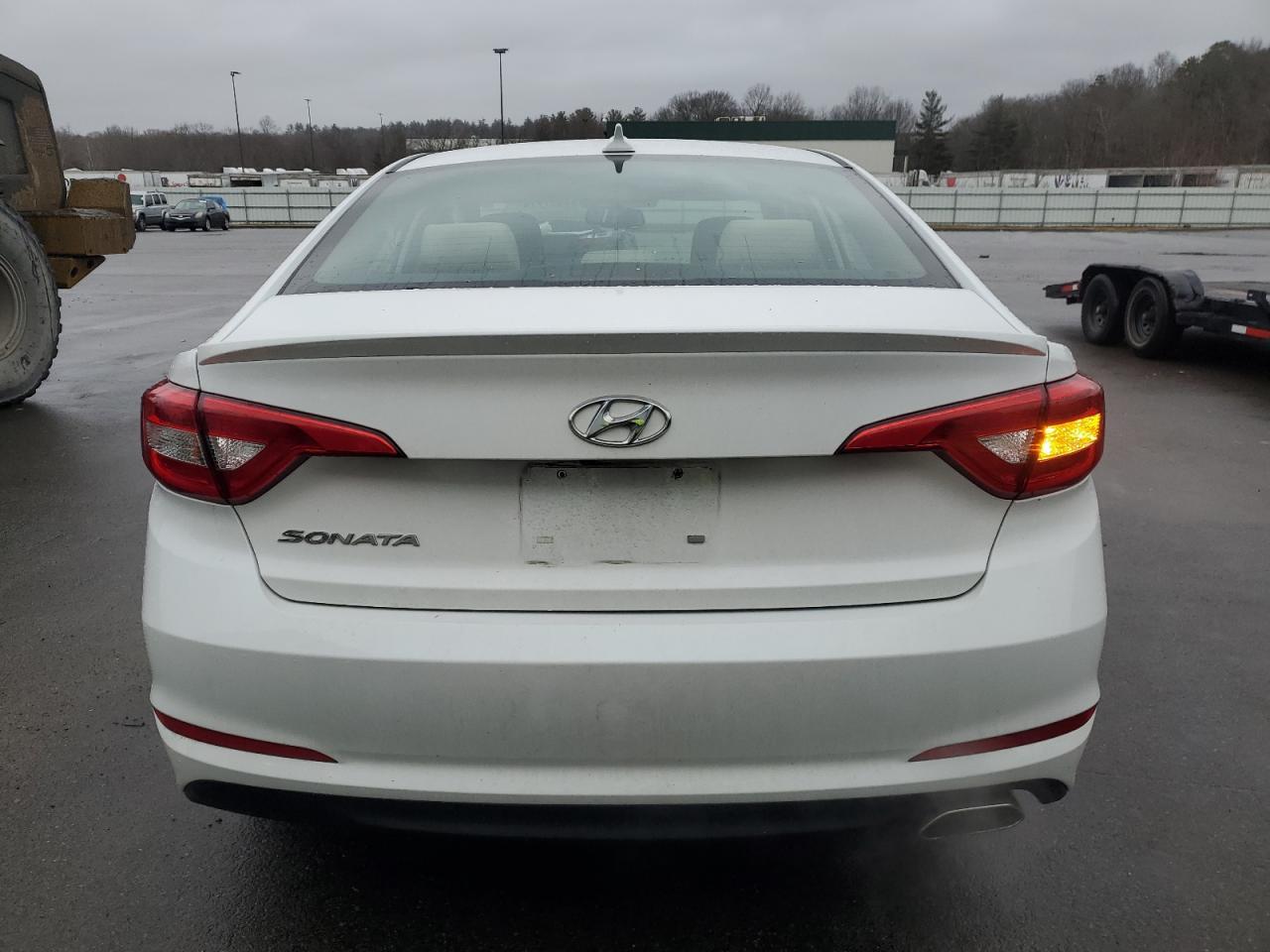 2017 HYUNDAI SONATA SE - Image 6