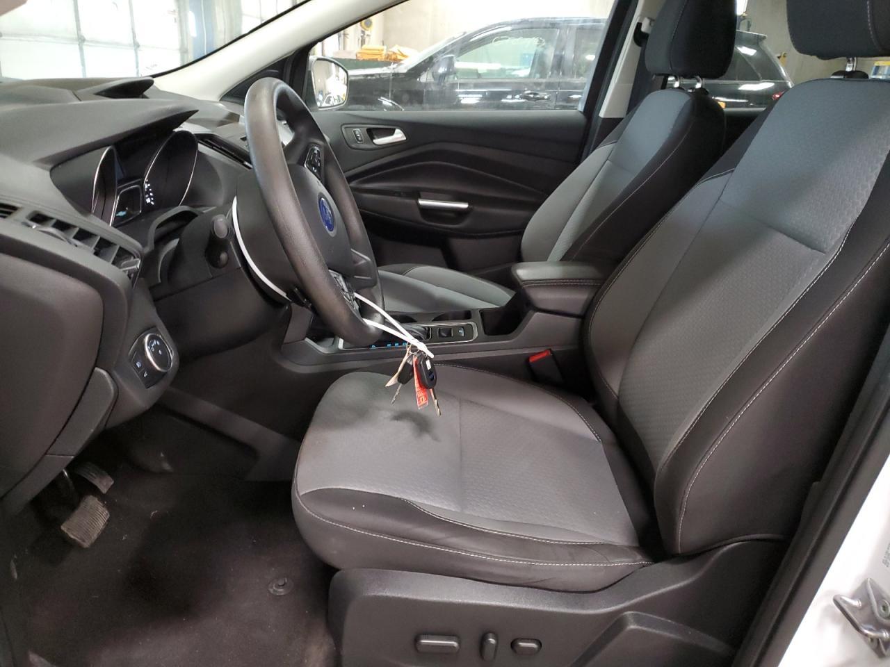 2017 FORD ESCAPE SE - Фото 7