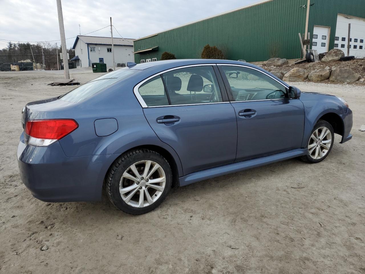 2014 SUBARU LEGACY 2.5 - Image 3