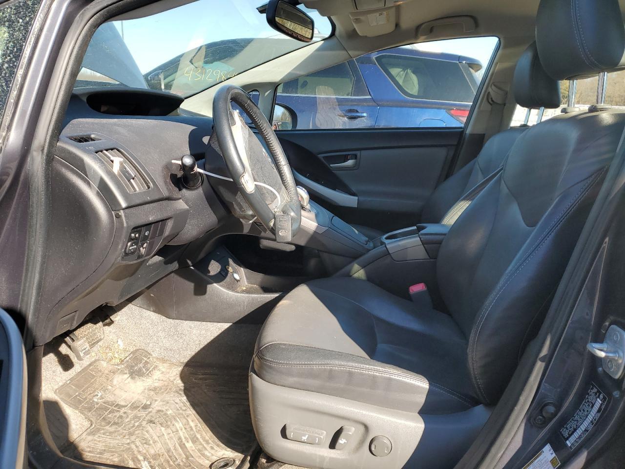 2013 TOYOTA PRIUS - Фото 7