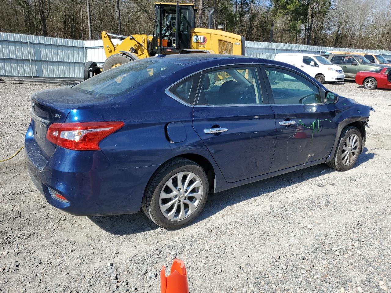 2018 NISSAN SENTRA S - Фото 3