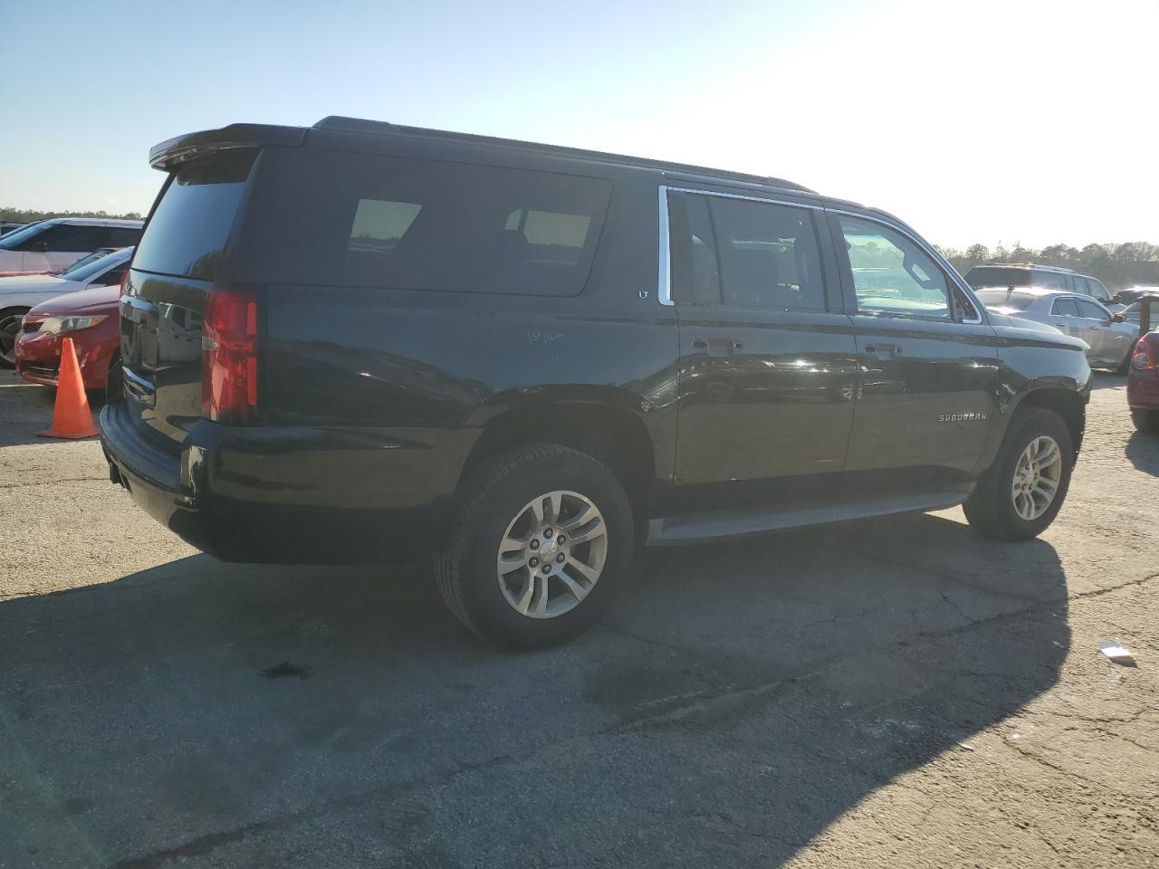 2015 CHEVROLET SUBURBAN C - Фото 3