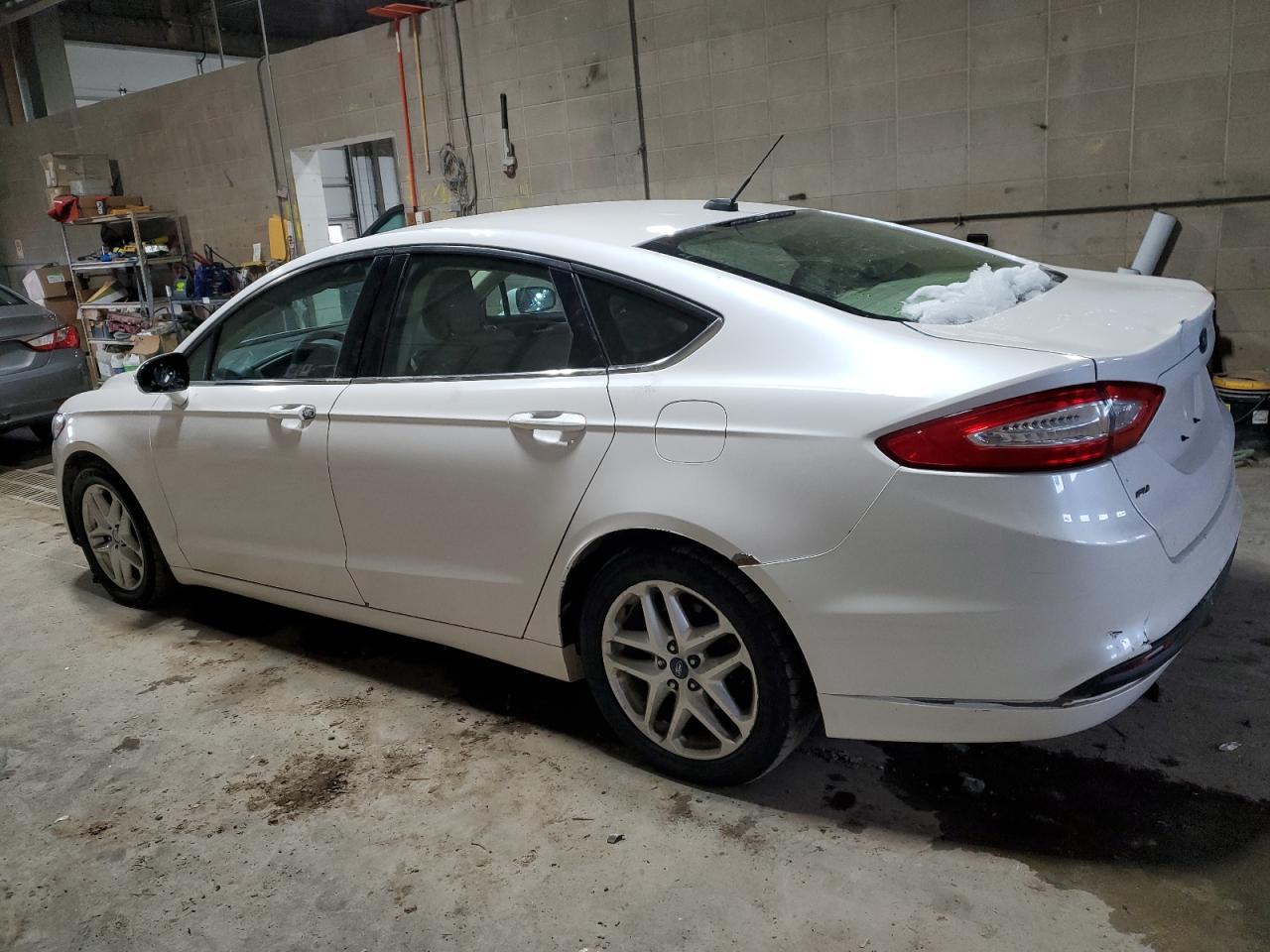 2013 FORD FUSION SE - Фото 2