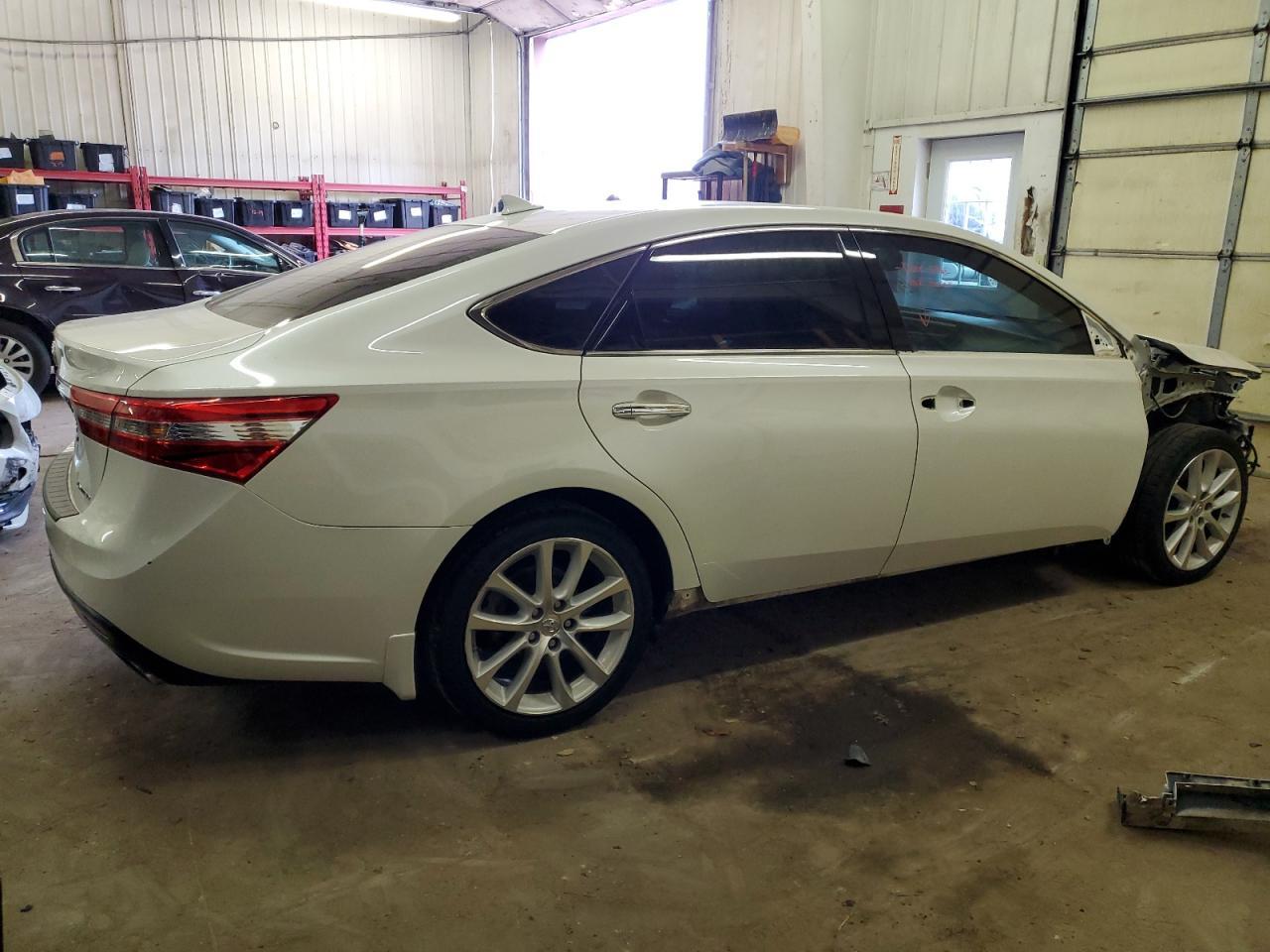 2015 TOYOTA AVALON XLE - Фото 3