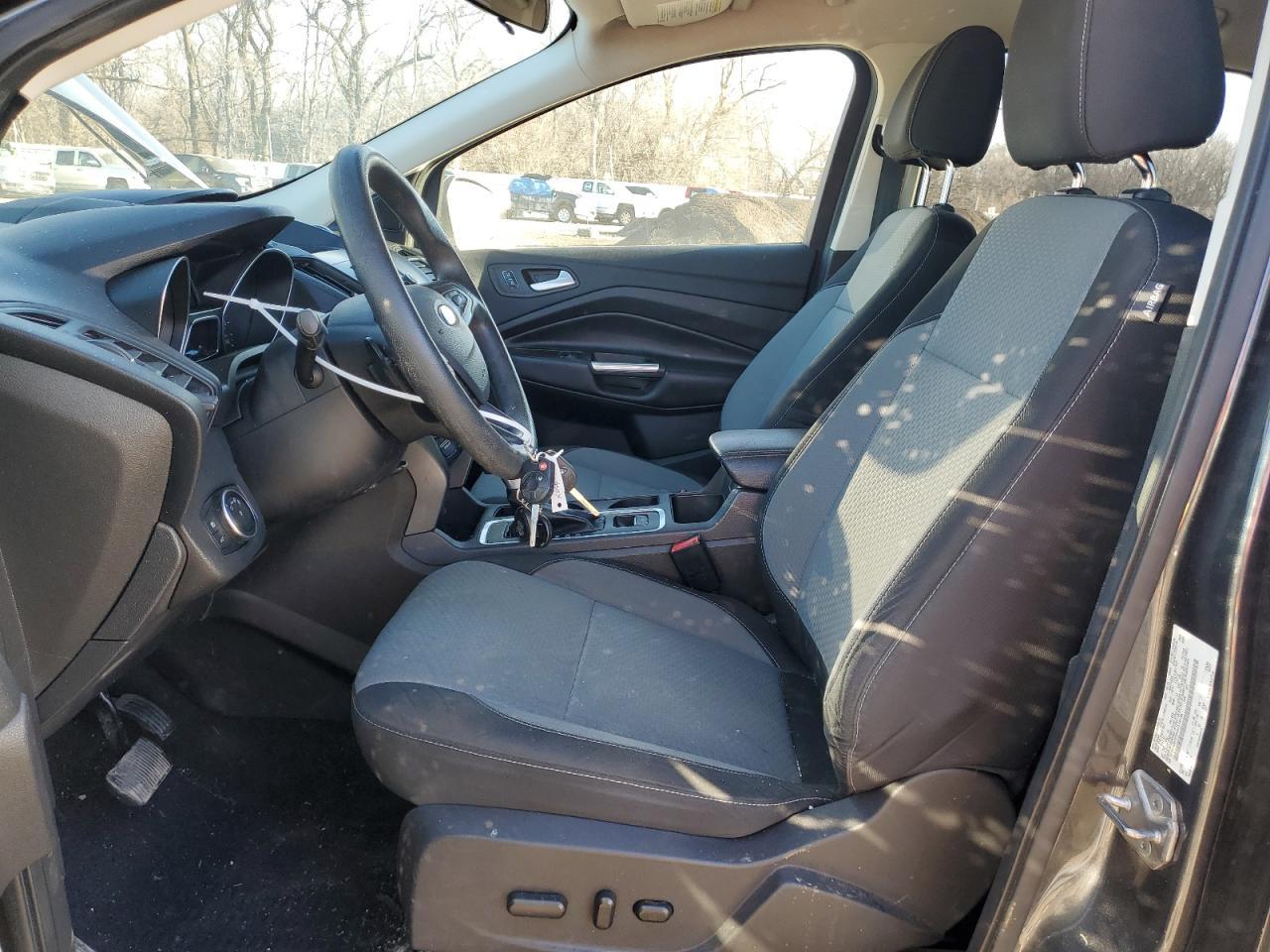 2017 FORD ESCAPE SE - Фото 7
