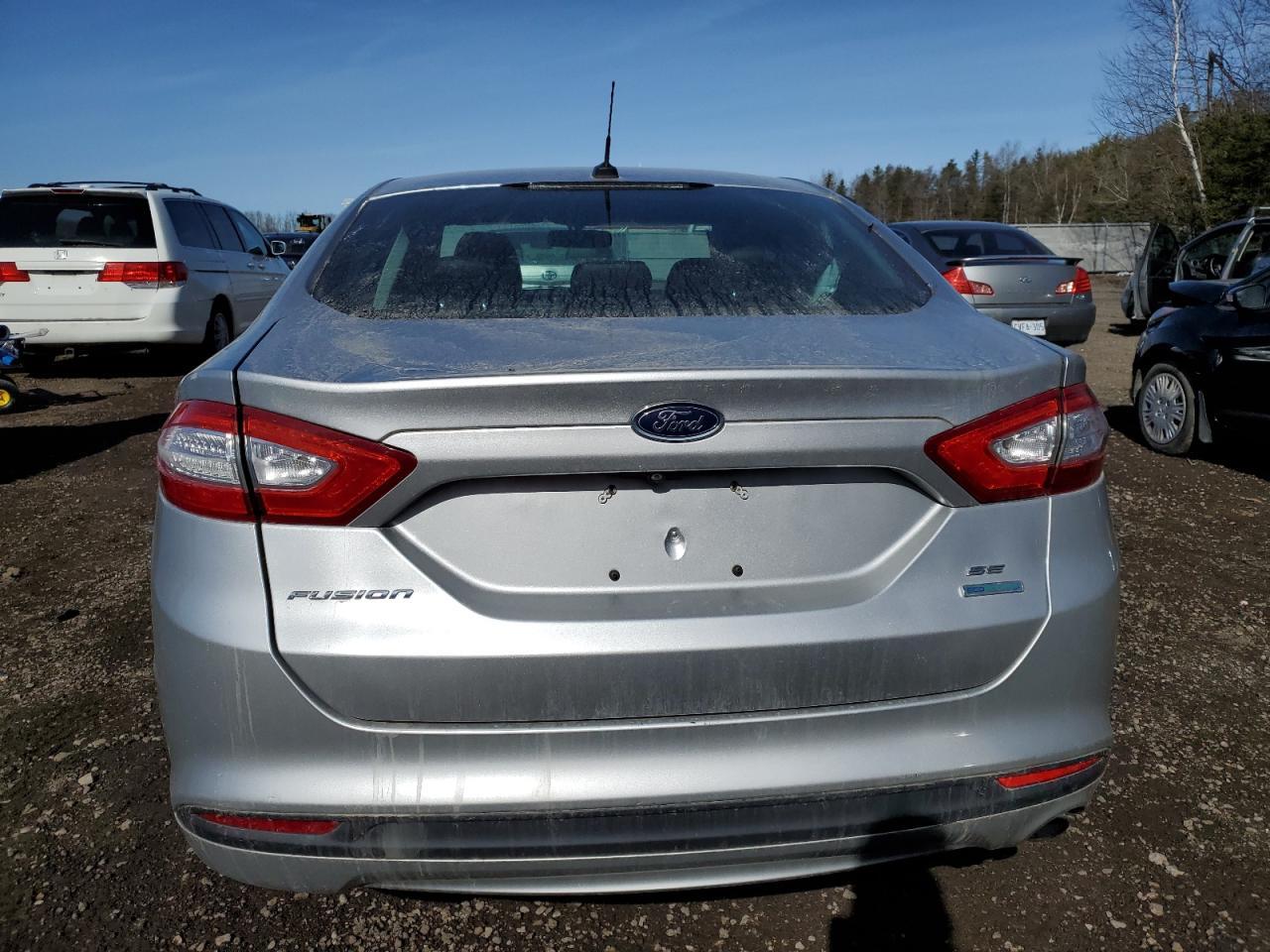 2014 FORD FUSION SE - Image 6