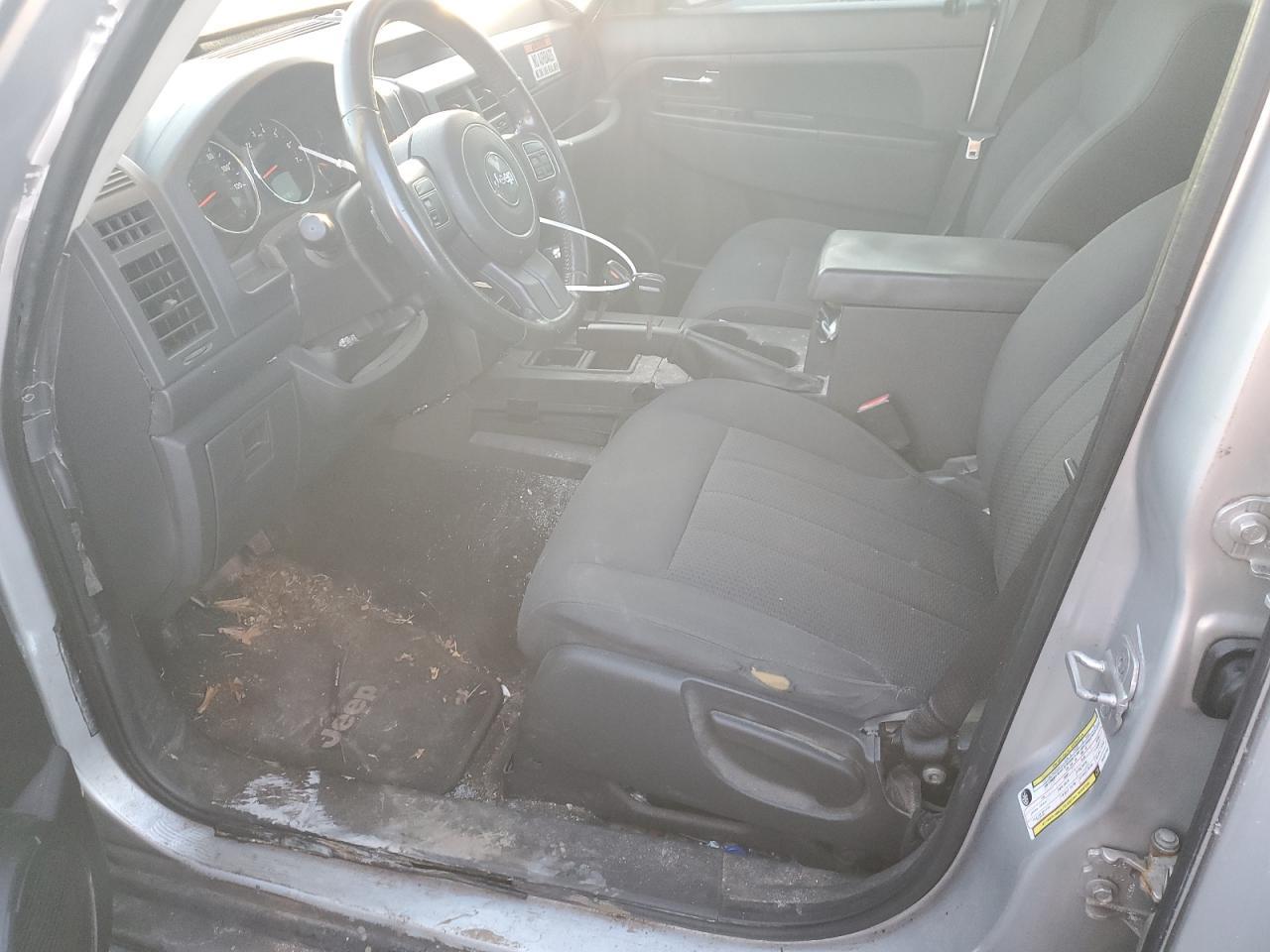 2011 JEEP LIBERTY SP - Фото 7