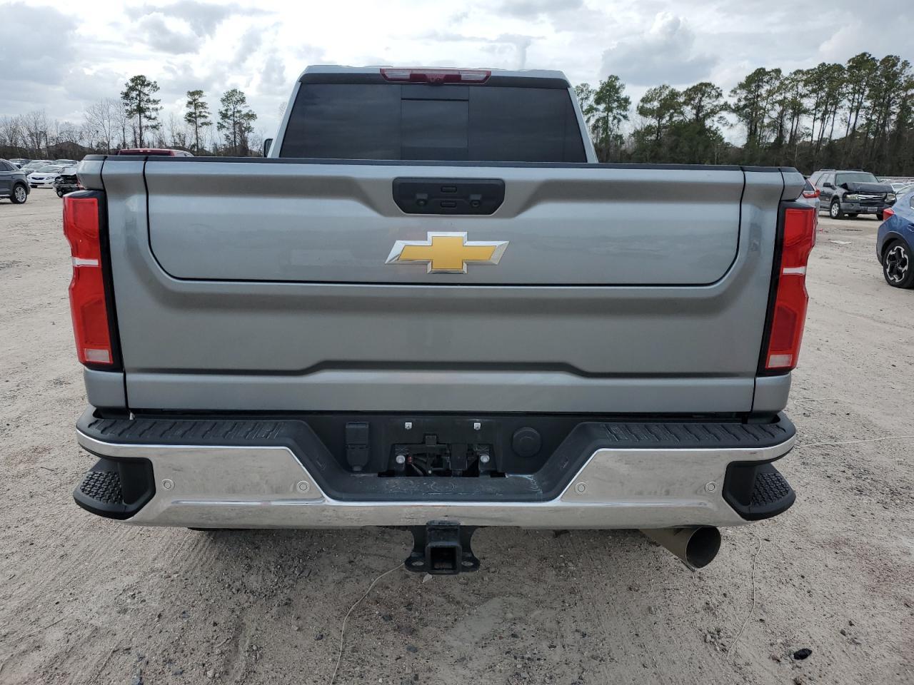 2024 CHEVROLET SILVERADO - Фото 6