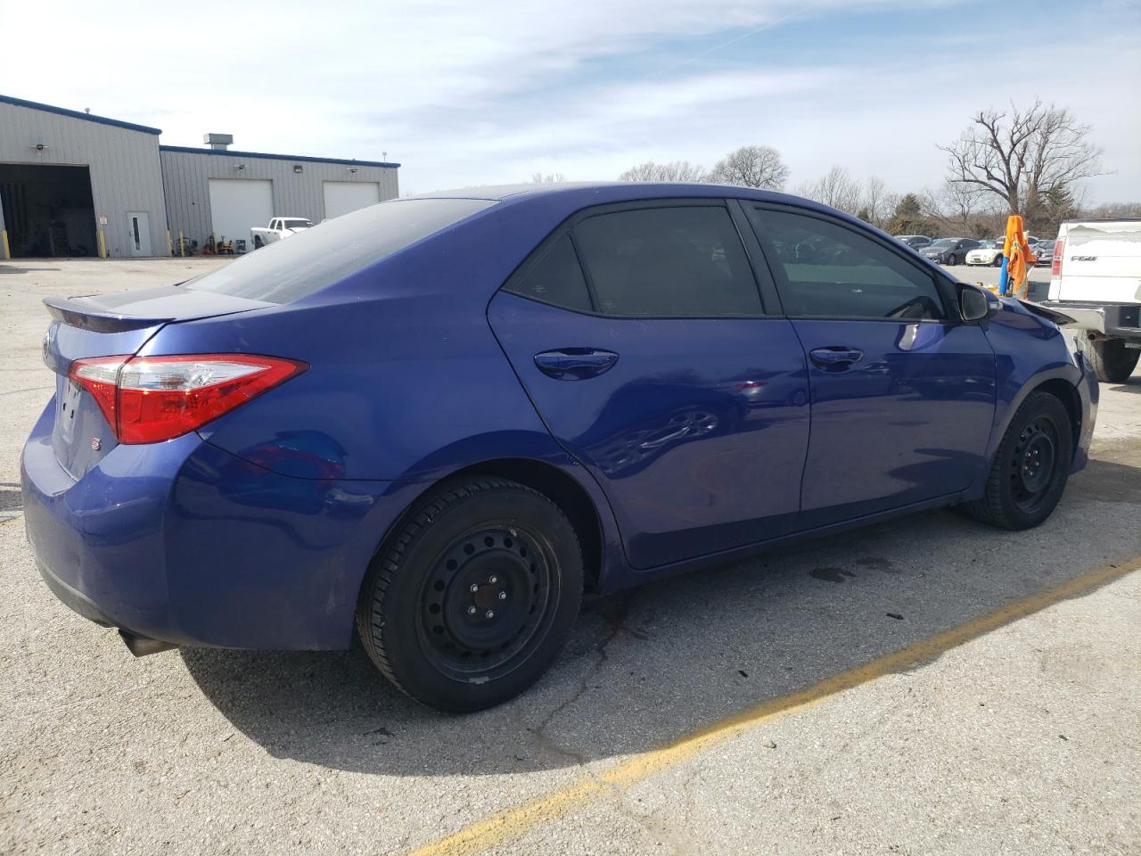 2015 TOYOTA COROLLA L - Image 3