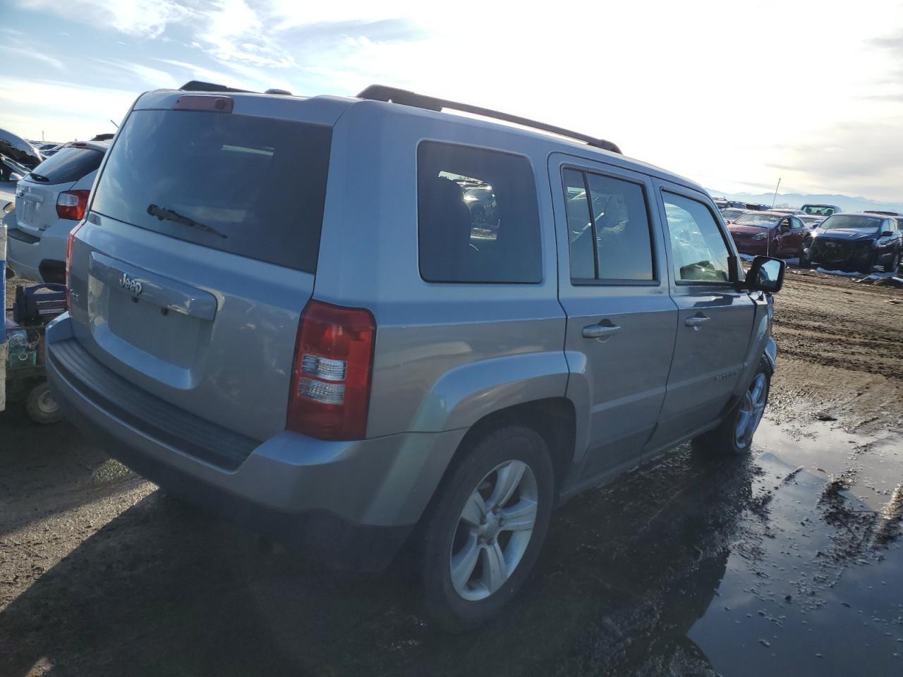 2015 JEEP PATRIOT SP - Фото 3